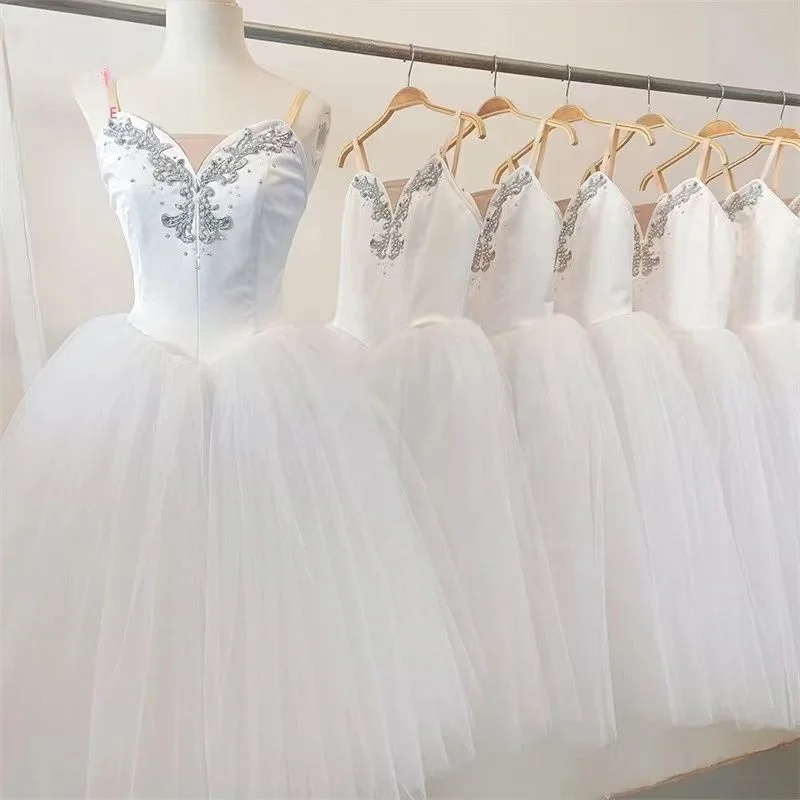 Akeylia white romantic Ballet dress Dance Performance SWAN LAKE Costume long classical Adult Stage Performance CINDERELLA JNQ04
Akeylia white romantic Ballet dress Dance Performance SWAN LAKE Costume long classical Adult Stage Performance CINDERELLA JNQ04