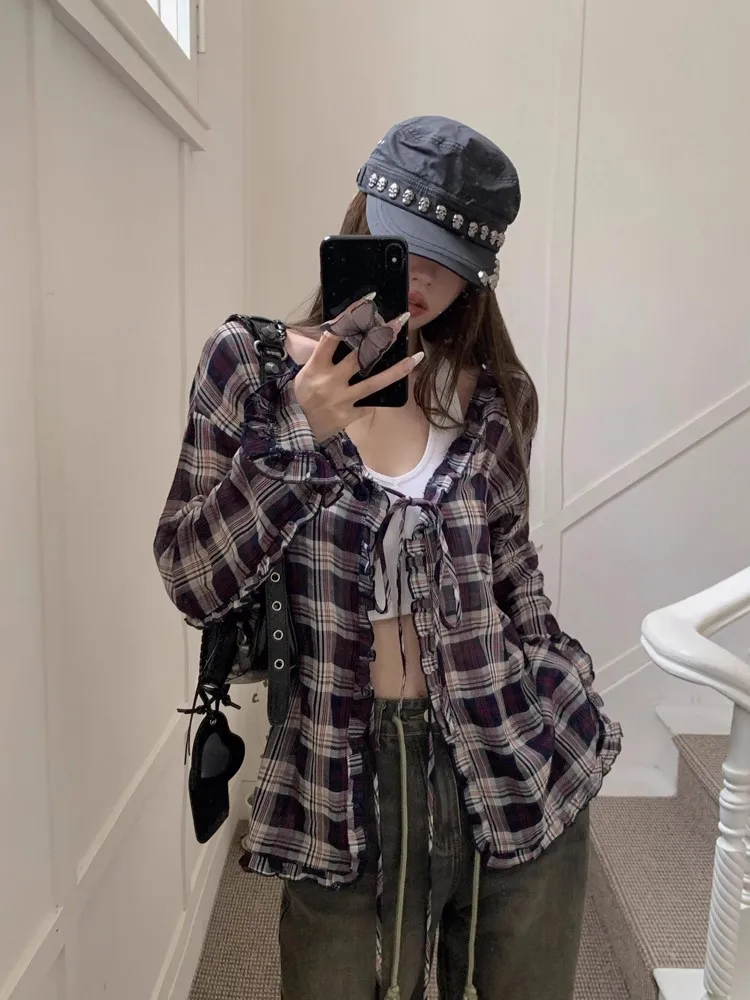 Новая винтажная женская свободная клетчатая рубашка с длинным рукавом, блузка, топы, осенняя тонкая рубашка с рюшами на шнуровке, трендовая корейский стиль
Новая винтажная женская свободная клетчатая рубашка с длинным рукавом, блузка, топы, осенняя тонкая рубашка с рюшами на шнуровке, трендовая корейский стиль