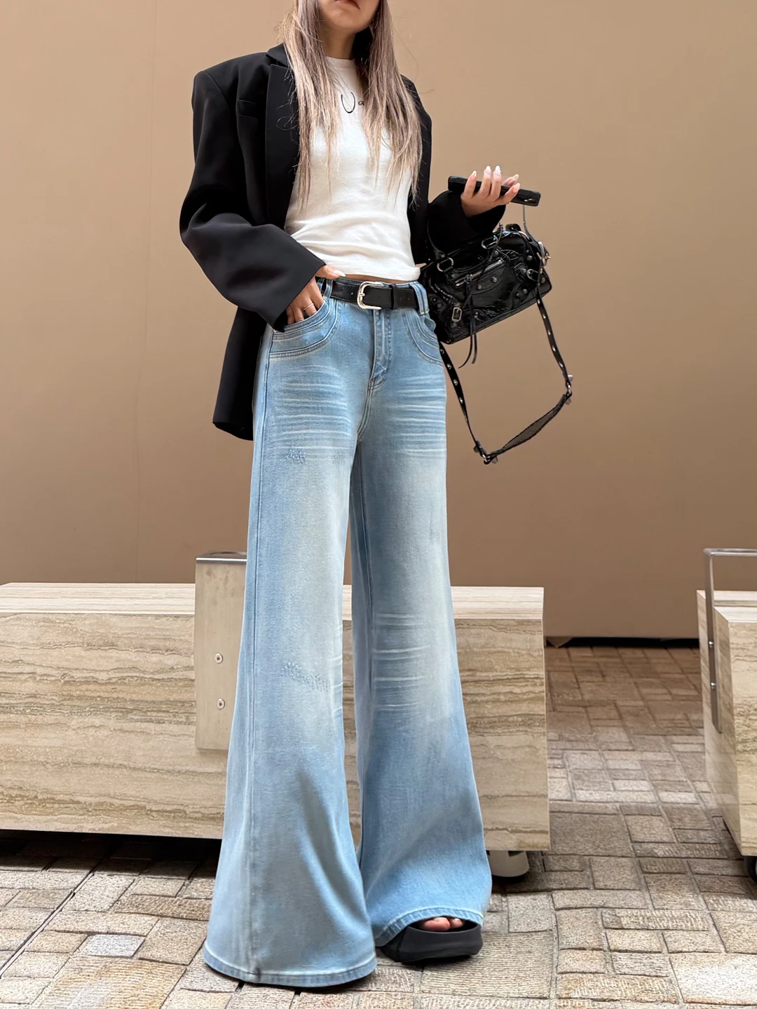 Retro American Waed Wide Leg Jeans Women's Spring 2026 New Sle Light Blue Straight Cut Slimming Floor-Length Pants
Retro American Waed Wide Leg Jeans Women's Spring 2026 New Sle Light Blue Straight Cut Slimming Floor-Length Pants