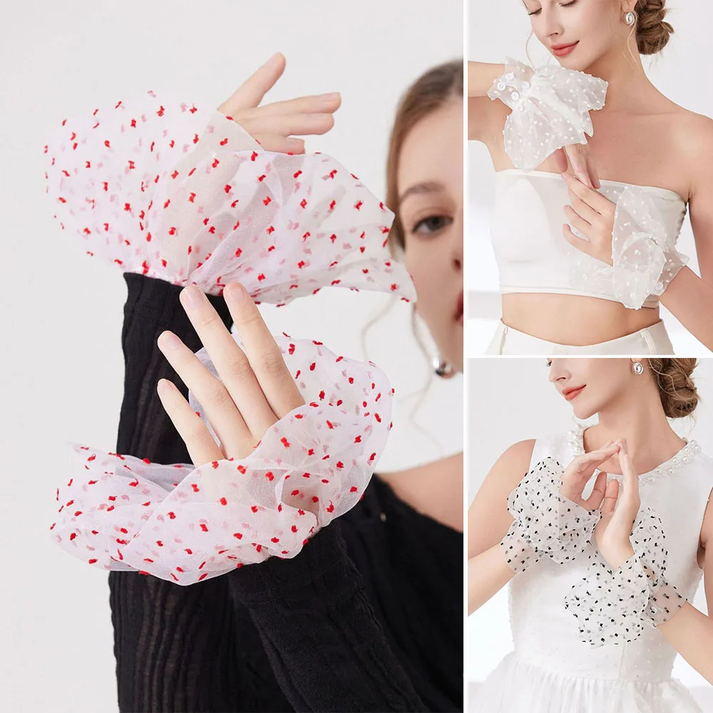 Накладные рукава в горошек с рюшами, многослойные плиссированные фальш-манжеты, имитация перчаток, аксессуары для свитеров в стиле Лолита для женщин
Накладные рукава в горошек с рюшами, многослойные плиссированные фальш-манжеты, имитация перчаток, аксессуары для свитеров в стиле Лолита для женщин