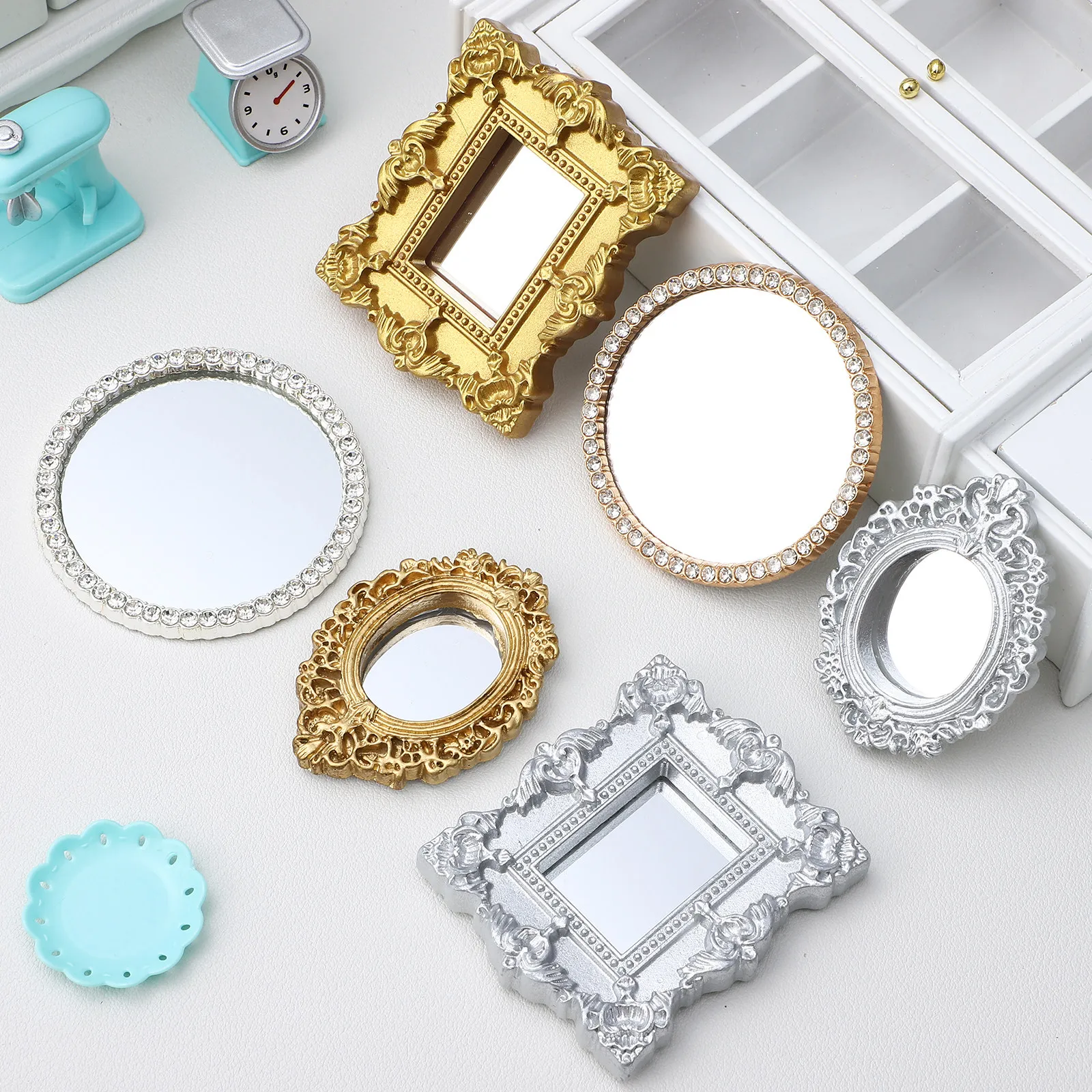 6Pcs European Style Classical Mirrors Miniature Simulation House Decoration Small Mirror Accessories for Miniature
6Pcs European Style Classical Mirrors Miniature Simulation House Decoration Small Mirror Accessories for Miniature