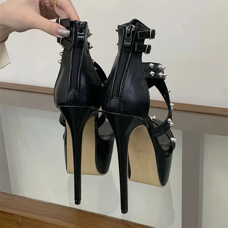 Women's High Heels Sexy Punk Stiletto High Heels Open Toe Women Sandals Designer Rivet Narrow Band Buckle Strap Striptease Shoes
Women's High Heels Sexy Punk Stiletto High Heels Open Toe Women Sandals Designer Rivet Narrow Band Buckle Strap Striptease Shoes