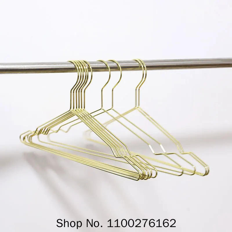 200pcs Rose Gold Metal Clothes Shirts Hanger with Groove, Heavy Duty Strong Coats Hanger, Suit Hanger
200pcs Rose Gold Metal Clothes Shirts Hanger with Groove, Heavy Duty Strong Coats Hanger, Suit Hanger