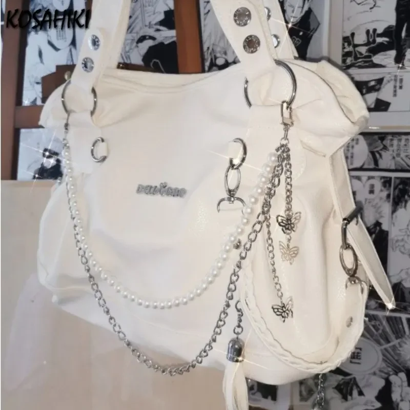 Streetwear Y2k Casual All Match Shoulder Bags Pearl Butterfly Chain Underarm Bag Tassel Letter High-capacity Tote Bag for Women
Streetwear Y2k Casual All Match Shoulder Bags Pearl Butterfly Chain Underarm Bag Tassel Letter High-capacity Tote Bag for Women