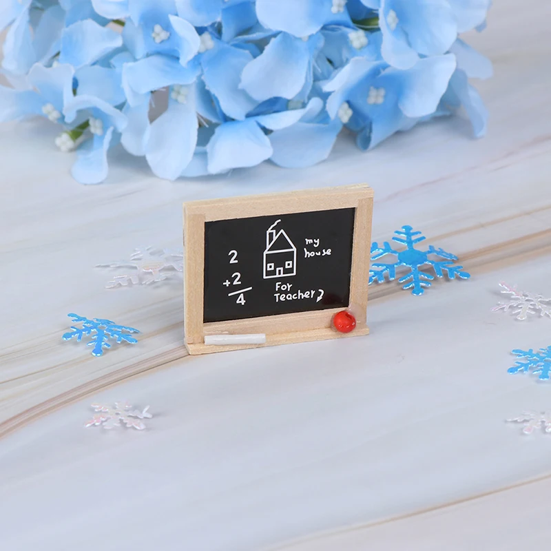 /1Pc new wood Mini Chalkboard Model Dollhouse Miniatures 1:12 DIY Kid's Room Accessories
/1Pc new wood Mini Chalkboard Model Dollhouse Miniatures 1:12 DIY Kid's Room Accessories