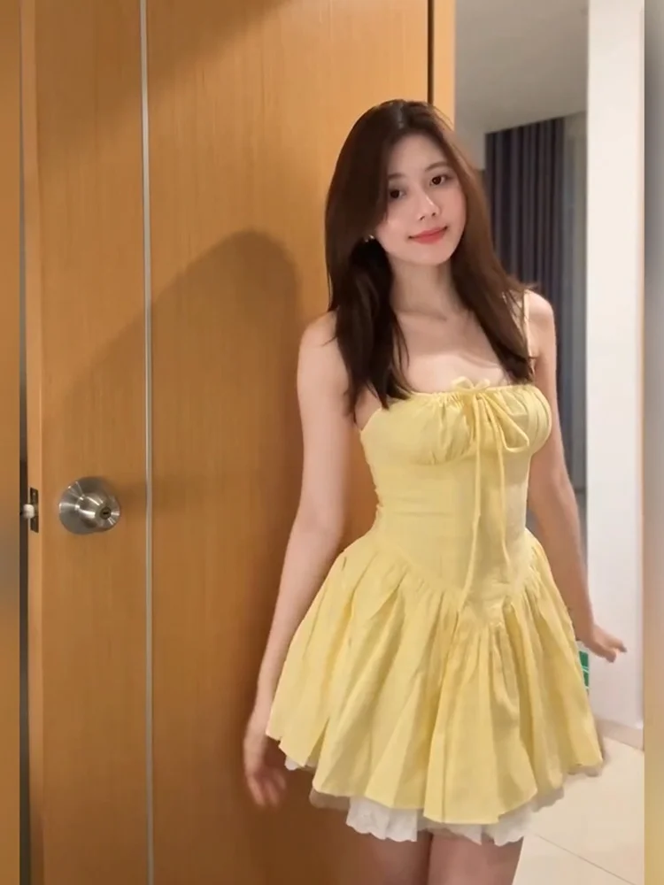 XZY Sweet And Spicy Yellow Strapless Dress with Bow Detail Beach Vacation Short Skirt Women's plus Size Summer Casual Dress
XZY Sweet And Spicy Yellow Strapless Dress with Bow Detail Beach Vacation Short Skirt Women's plus Size Summer Casual Dress