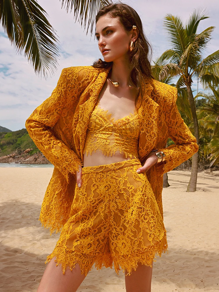 Women's Casual Chic Hollow Out Luxury High-Quality Lace Long Sleeve Suit Jacket High Waist Shorts Three Pieces Set Evening Party
Women's Casual Chic Hollow Out Luxury High-Quality Lace Long Sleeve Suit Jacket High Waist Shorts Three Pieces Set Evening Party