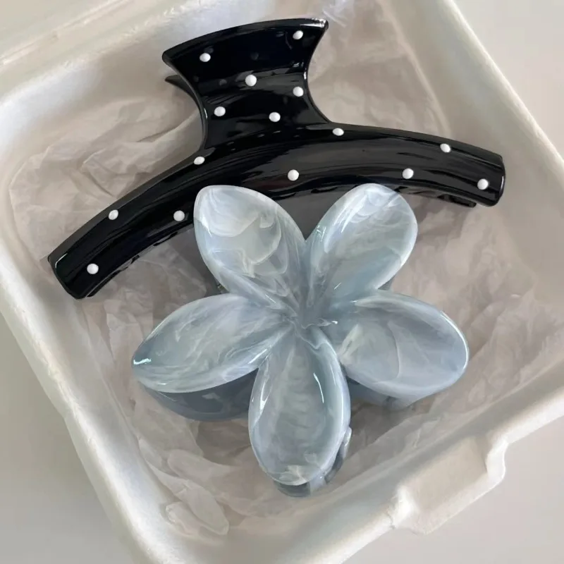 Large Vintage Black Polka Dot Hair Clip Egg Flower Shark Claw Clamp Hairpin Barrette Korean Hair Headwear Accessory For Women
Large Vintage Black Polka Dot Hair Clip Egg Flower Shark Claw Clamp Hairpin Barrette Korean Hair Headwear Accessory For Women