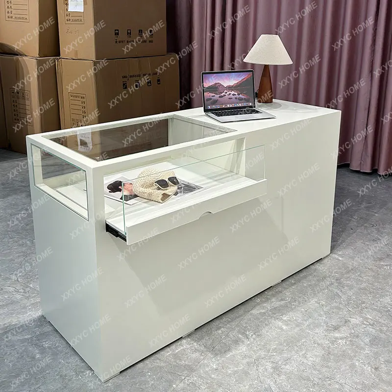LXClothing store Nakajima table baking paint Nakajima display stand women's clothing store glass display cabinet
LXClothing store Nakajima table baking paint Nakajima display stand women's clothing store glass display cabinet