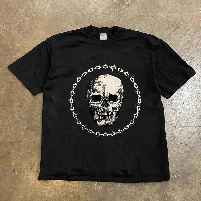 American Fashion Loose Street Skull Retro Creative Printed T-shirt Men Men Women Women Short Sleeve Y2k Top Large T-shirt
American Fashion Loose Street Skull Retro Creative Printed T-shirt Men Men Women Women Short Sleeve Y2k Top Large T-shirt