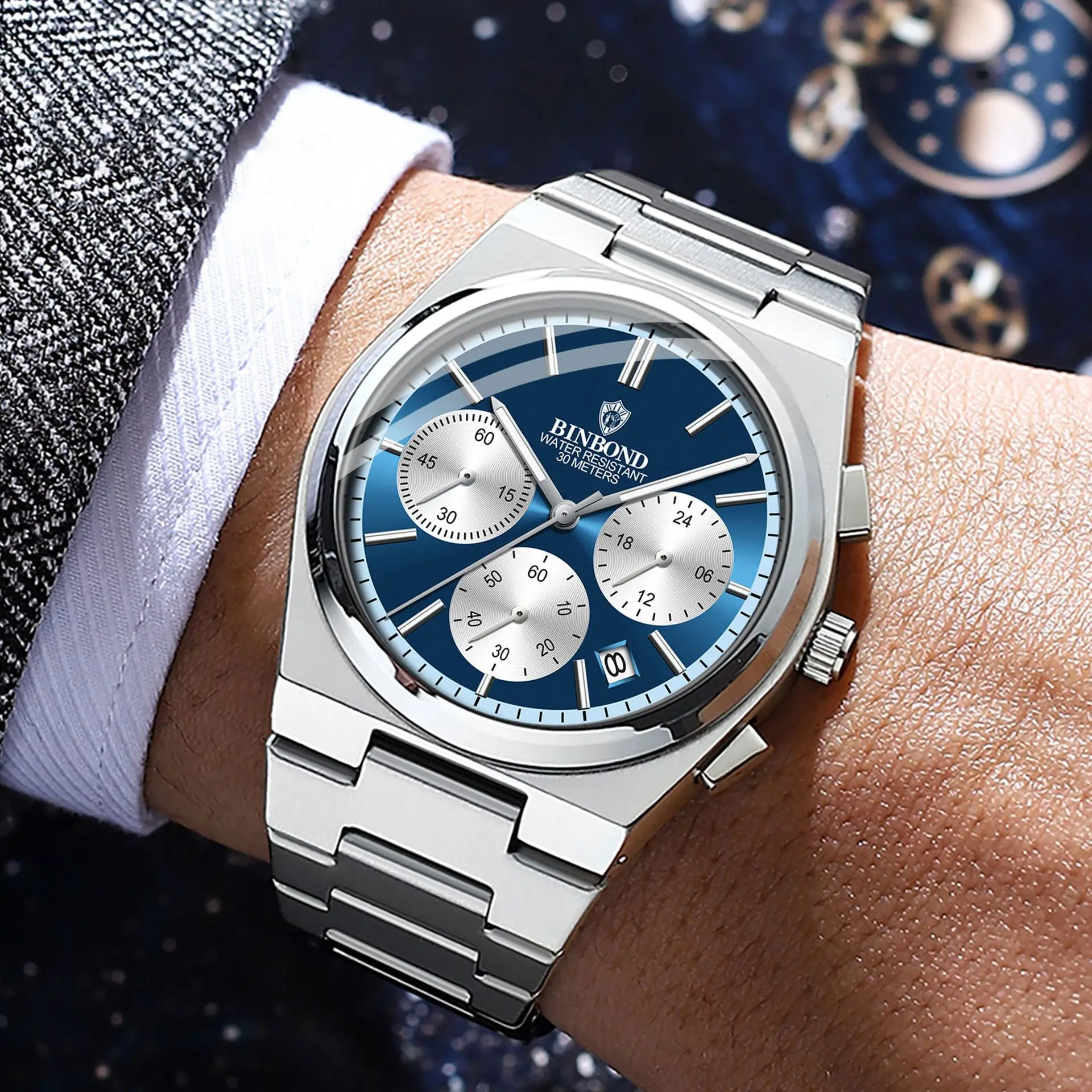 Men's Chronograph Watch Stainless Steel Bracelet Three eyes and six needles Multi-Function Business Casual Quartz Wristwatch
Men's Chronograph Watch Stainless Steel Bracelet Three eyes and six needles Multi-Function Business Casual Quartz Wristwatch