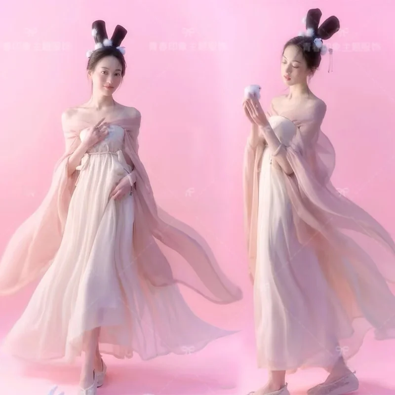 Elegant Ancient Chinese Costume Rabbit Design Gentle Girl Photography Studio Personal Photo Shoot Traditional Hanfu Women's F...
Elegant Ancient Chinese Costume Rabbit Design Gentle Girl Photography Studio Personal Photo Shoot Traditional Hanfu Women's F...
