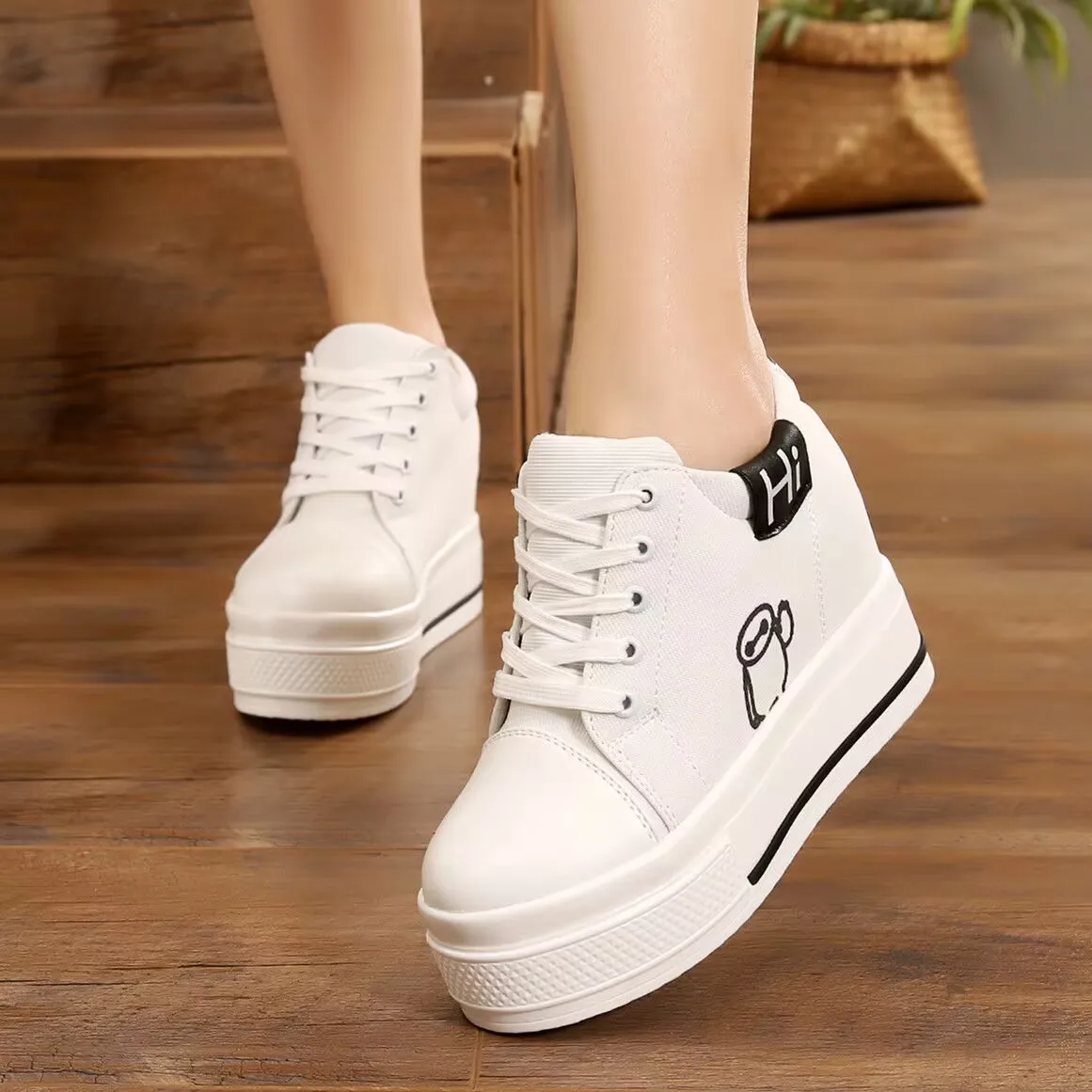 Women's Pink Chunky Sneakers Breathable Platform Sports Shoes Woman Lace Up Thick Sole Casual Shoes 2023 Zapatillas Mujer
Women's Pink Chunky Sneakers Breathable Platform Sports Shoes Woman Lace Up Thick Sole Casual Shoes 2023 Zapatillas Mujer