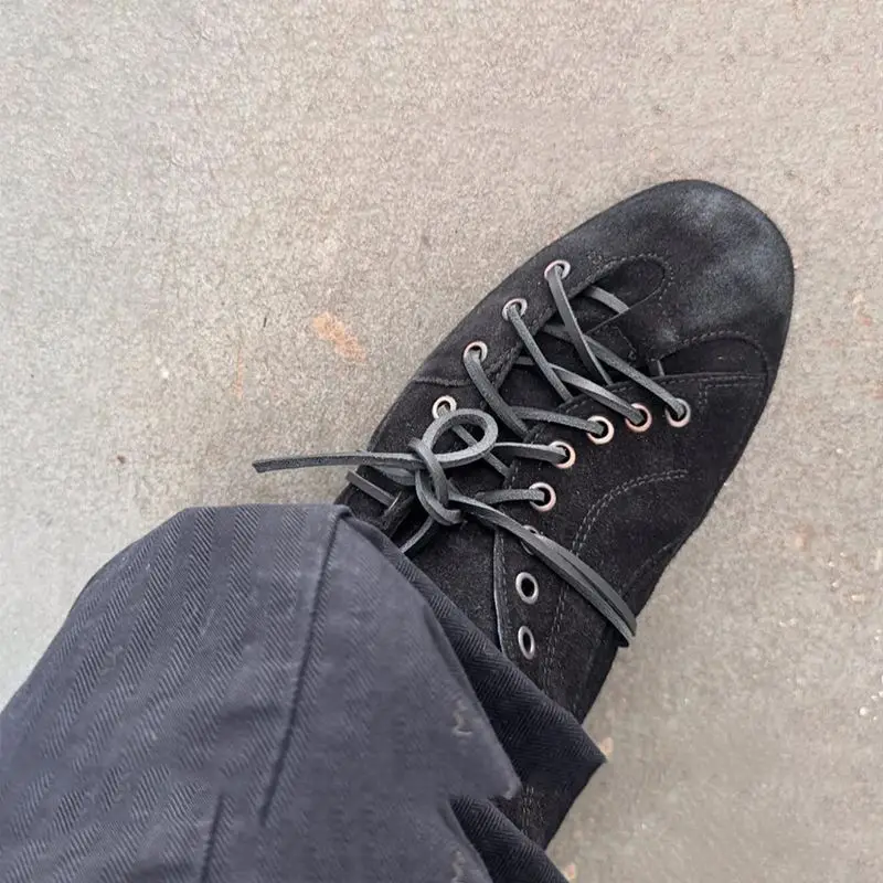 British Style Outdoor Casual Men's Deqin Shoes Vintage Football Flat Bottom Agan Training Sports Leather Shoes
British Style Outdoor Casual Men's Deqin Shoes Vintage Football Flat Bottom Agan Training Sports Leather Shoes