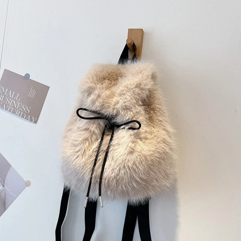 Popular Classic Elegant Ladies Crossbody Bag Made Of Premium Leather Luxury Brand Women's Handbag Stylish Design 
Popular Classic Elegant Ladies Crossbody Bag Made Of Premium Leather Luxury Brand Women's Handbag Stylish Design