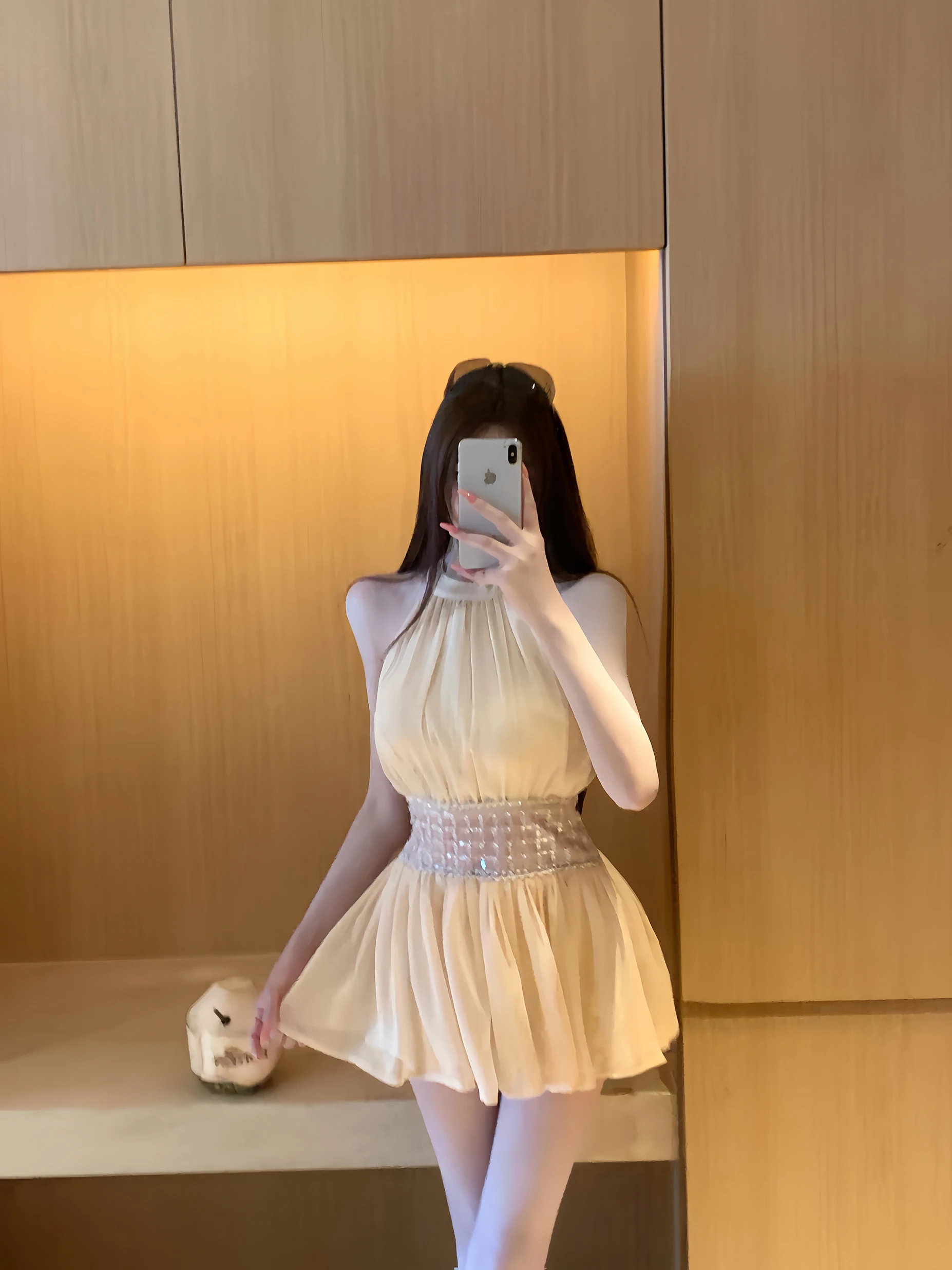 Swan Summer New Style Women's Choker Neckline Sleeveless A-Line Dress Gathered Waist Skirt French Style Citywalk Date
Swan Summer New Style Women's Choker Neckline Sleeveless A-Line Dress Gathered Waist Skirt French Style Citywalk Date