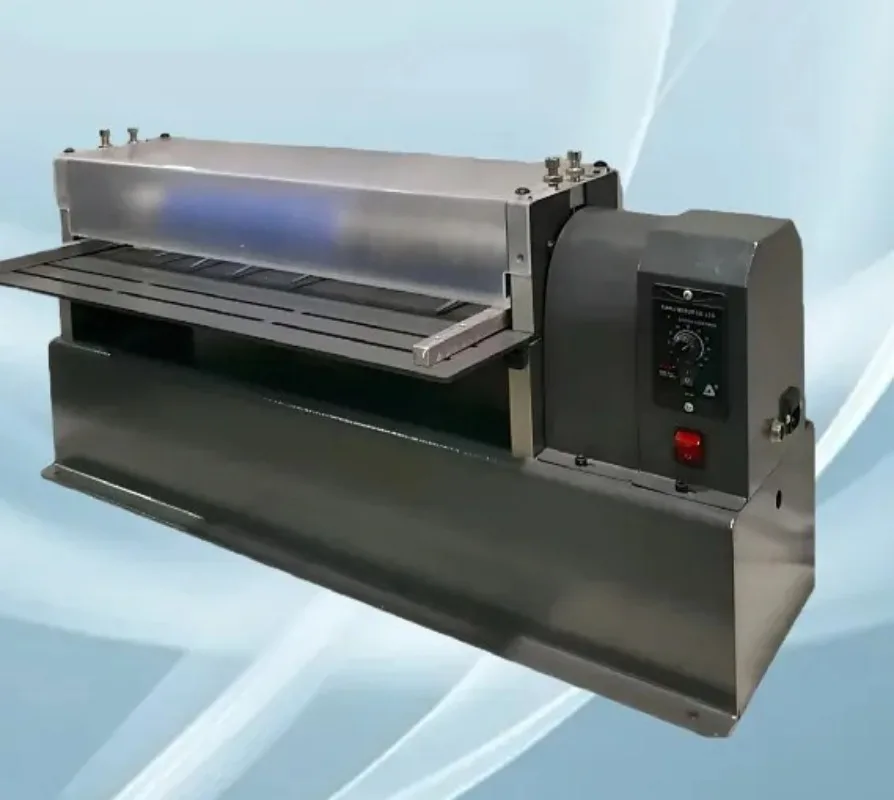 Semi-automatic Round Knife Slitting Machine, Roller Cutter for Leather, Factory Direct
Semi-automatic Round Knife Slitting Machine, Roller Cutter for Leather, Factory Direct