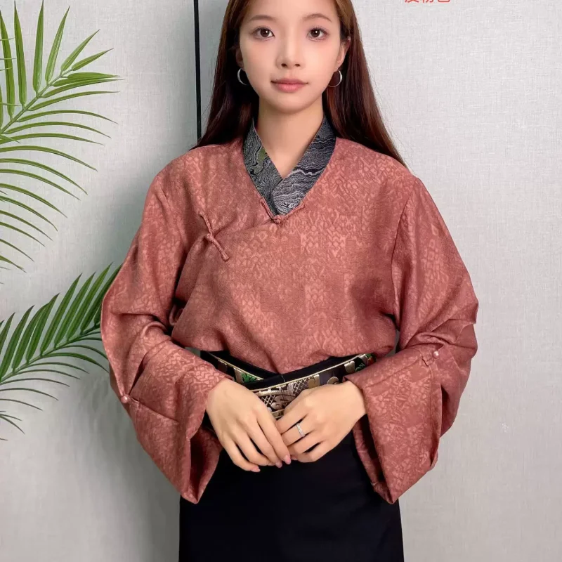 Chinese Xizang Clothes Women's Tibetan Shirts
Chinese Xizang Clothes Women's Tibetan Shirts