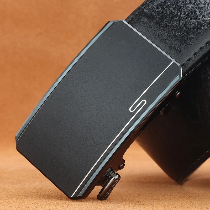 Ремни мужские черные с автоматической пряжкой, внутренняя одежда, цельнозерновая кожа, роскошный известный бренд, высокое качество, формальный молодежный пояс
Ремни мужские черные с автоматической пряжкой, внутренняя одежда, цельнозерновая кожа, роскошный известный бренд, высокое качество, формальный молодежный пояс