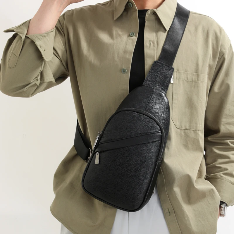 Модная мужская кожаная и воловья кожа, новая сумка через плечо, нагрудная сумка, бандолирующая мужская сумка для мужчин, сумки для мужчин
Модная мужская кожаная и воловья кожа, новая сумка через плечо, нагрудная сумка, бандолирующая мужская сумка для мужчин, сумки для мужчин
