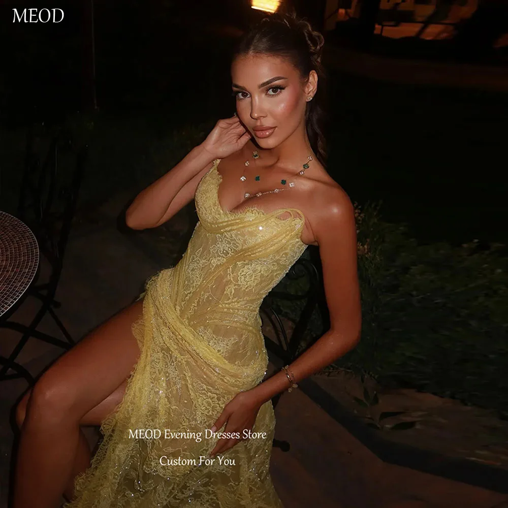 Желтое вечернее платье MEOD Sweetheart с высоким разрезом, кружевными аппликациями, без рукавов, фасон «русалка», для вечеринок, на заказ
Желтое вечернее платье MEOD Sweetheart с высоким разрезом, кружевными аппликациями, без рукавов, фасон «русалка», для вечеринок, на заказ
