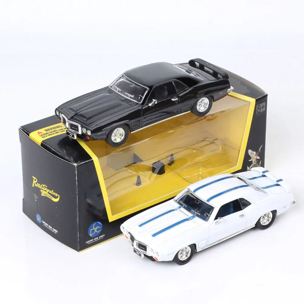 1:43 Pontiac Firebird TRANS AM Alloy Car Diecasts & Toy Vehicles Car Model Miniature Scale Model Car For Children Out of print
1:43 Pontiac Firebird TRANS AM Alloy Car Diecasts & Toy Vehicles Car Model Miniature Scale Model Car For Children Out of print