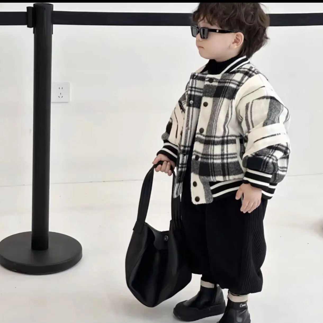 Baby Boys Children Suits Sportwear Baseball uniform Coat Winter Kids Fashion Girls casual Plaid Jacket+Loose Pants Child 2Pcs Se
Baby Boys Children Suits Sportwear Baseball uniform Coat Winter Kids Fashion Girls casual Plaid Jacket+Loose Pants Child 2Pcs Se