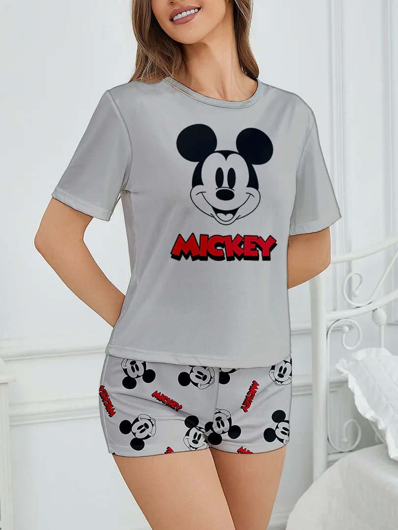 Ladies' Disney Mickey Cute Cartoon Printed Short sleeved Top with Shorts Pajamas Home Clothes
Ladies' Disney Mickey Cute Cartoon Printed Short sleeved Top with Shorts Pajamas Home Clothes