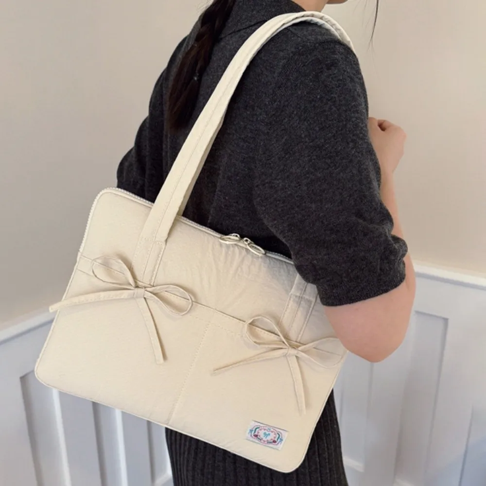 Bowknot Laptop Sleeve Cover Bag 14inch Portable Computer Protective Case Shockproof Korean Style Notebook Sleeve Pouch
Bowknot Laptop Sleeve Cover Bag 14inch Portable Computer Protective Case Shockproof Korean Style Notebook Sleeve Pouch