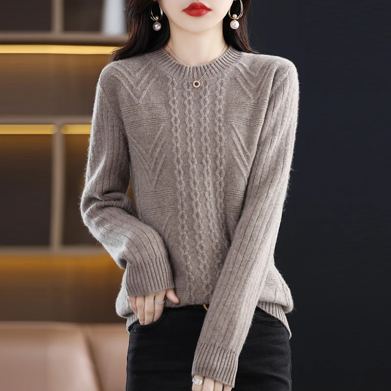 2022 New Autumn Winter Sweater Women Knitted Fashion Loose Casual Thick Sweaters Solid Color Long Sleeve Ladies Sweater
2022 New Autumn Winter Sweater Women Knitted Fashion Loose Casual Thick Sweaters Solid Color Long Sleeve Ladies Sweater