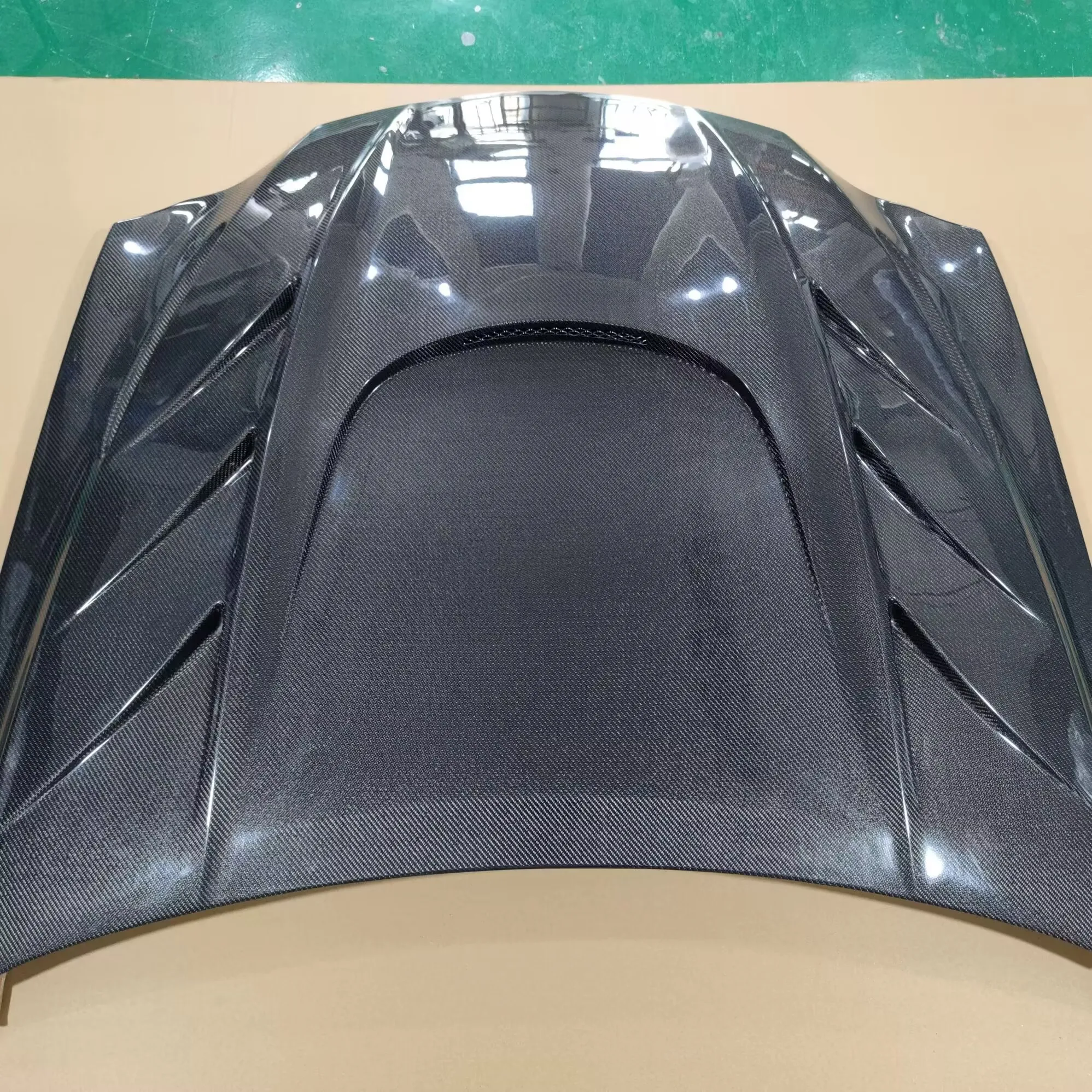 1:1 Modified Hood Bonnet for IS200t New Carbon Fiber Perforated Engine Cover with Bolts and Screws Included
1:1 Modified Hood Bonnet for IS200t New Carbon Fiber Perforated Engine Cover with Bolts and Screws Included