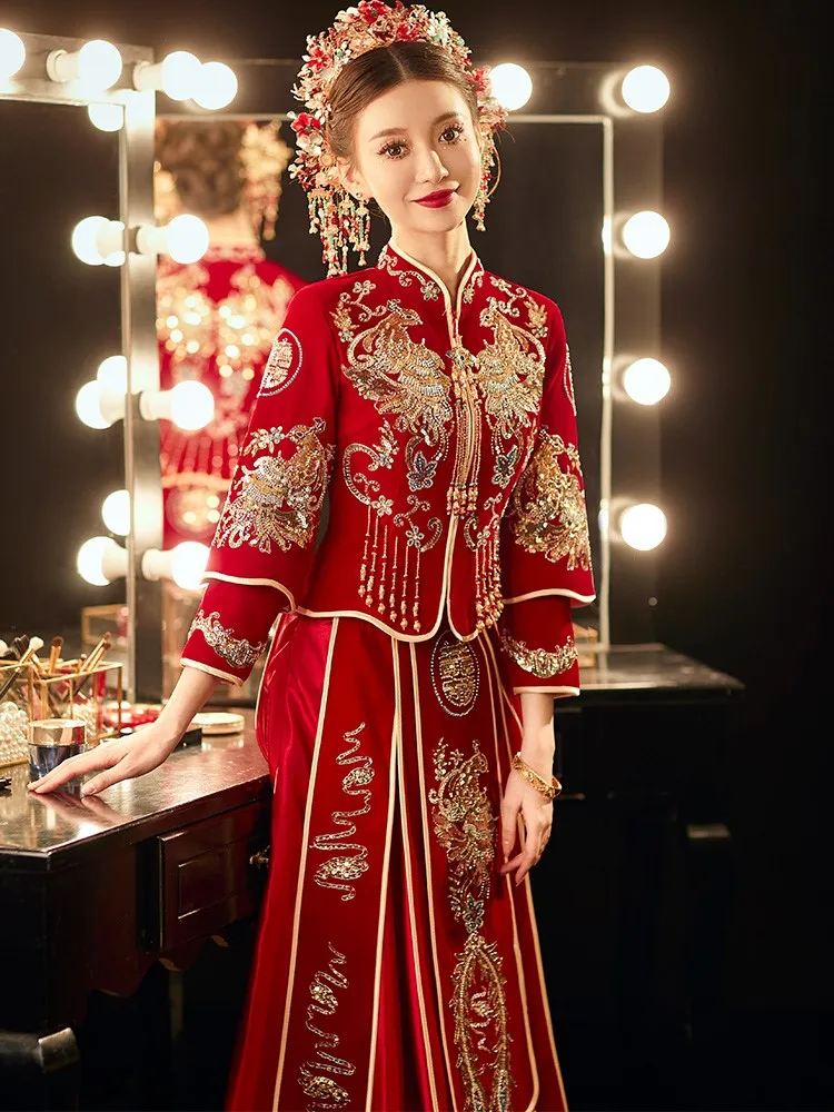 New velvet dress for brides Chinese-style wedding toasting dragon and phoenix gown women
New velvet dress for brides Chinese-style wedding toasting dragon and phoenix gown women