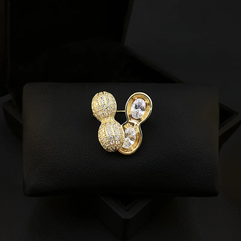 Lucky Peanut Festival Brooch High-End Women's New Suit Ornament Pin Corsage Rhinestone Jewelry Clothes Accessories Gifts 5138
Lucky Peanut Festival Brooch High-End Women's New Suit Ornament Pin Corsage Rhinestone Jewelry Clothes Accessories Gifts 5138