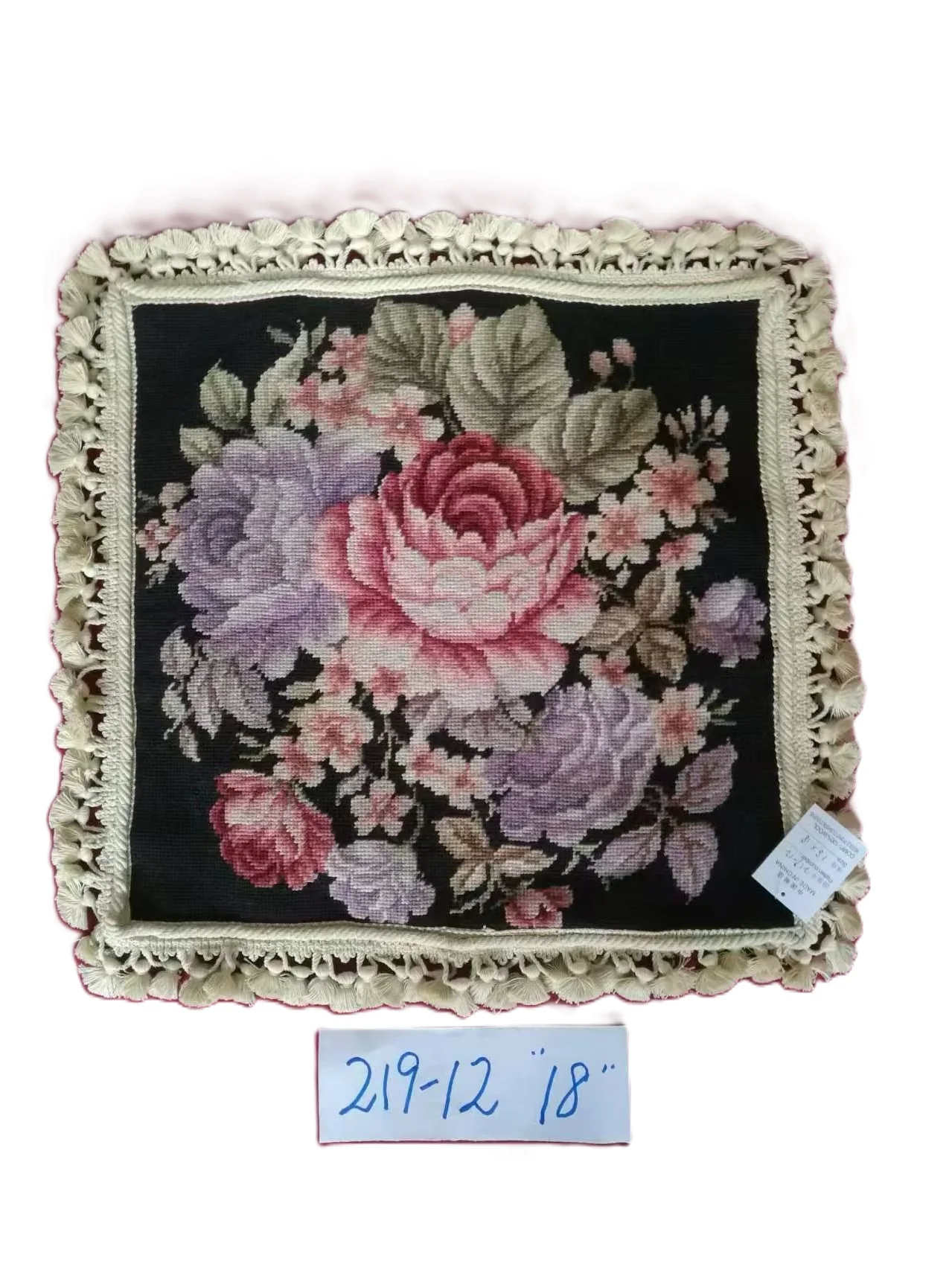 10K 18"X18" Needlepoint pillow handmade cushion cover with floral designs 100% wool no insertion
10K 18"X18" Needlepoint pillow handmade cushion cover with floral designs 100% wool no insertion