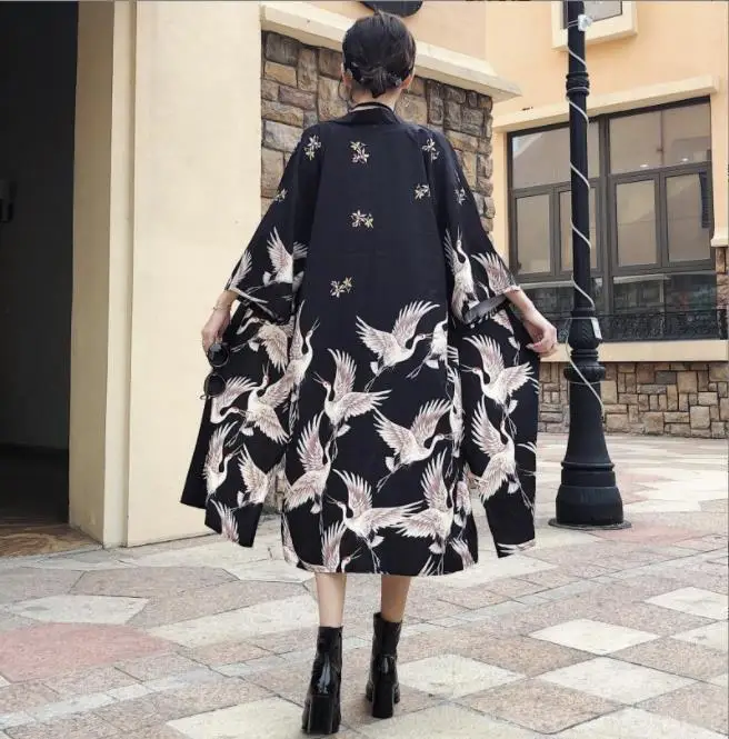 Japanese kimono robe traditional sleepwear kimono dress korean night gown dress japanese yukata fashion brand dress Drama Costum
Japanese kimono robe traditional sleepwear kimono dress korean night gown dress japanese yukata fashion brand dress Drama Costum