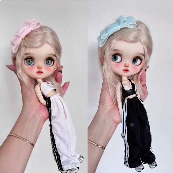 2025 2pcs sport style Blythe Landoudou Tops+pants Sports suit (Fit for azone,Pullip,Ob222426, Licca)
2025 2pcs sport style Blythe Landoudou Tops+pants Sports suit (Fit for azone,Pullip,Ob222426, Licca)