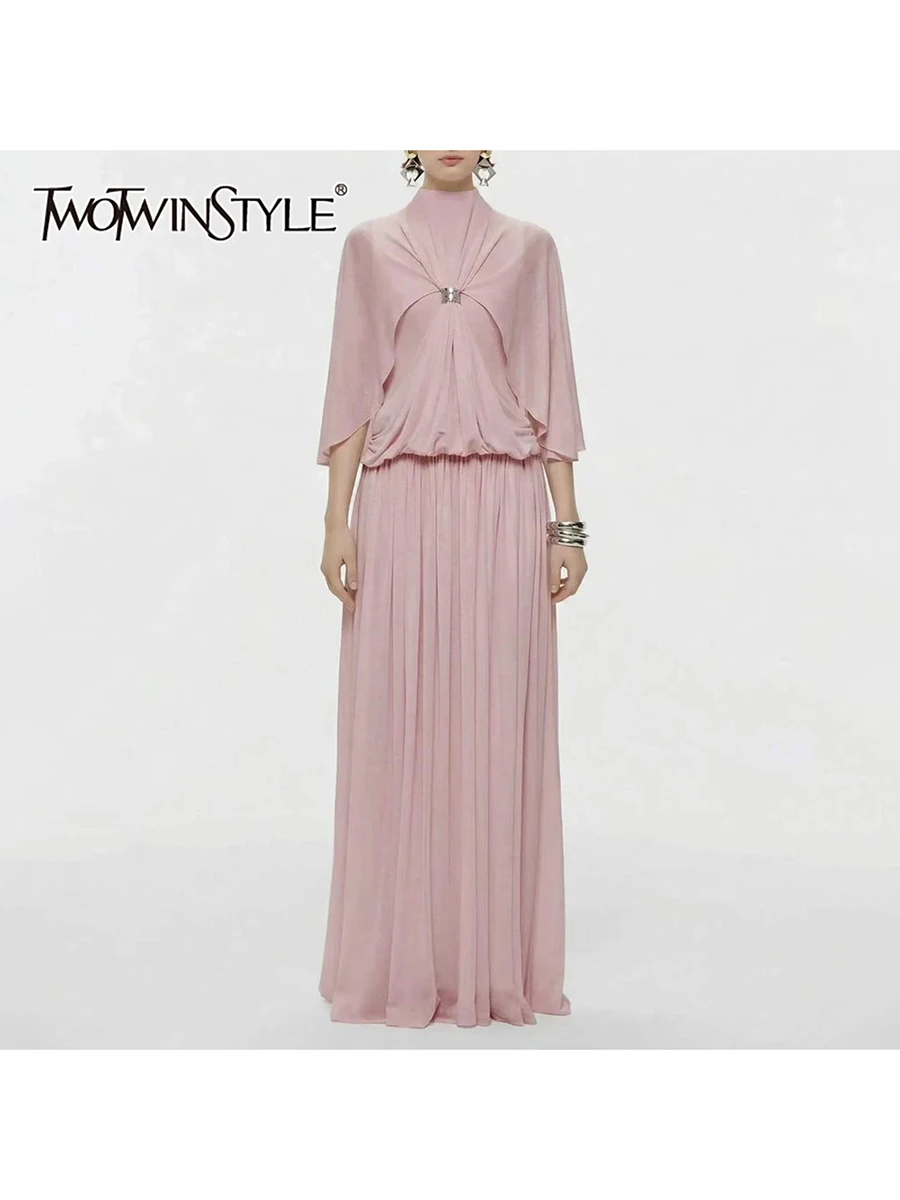 TWOTWINSTYLE Solid Spliced Metal Buckle Dresses for Women O Neck Cloak Sleeve High Waist Folds Elegant Dress Female Fashion 2026
TWOTWINSTYLE Solid Spliced Metal Buckle Dresses for Women O Neck Cloak Sleeve High Waist Folds Elegant Dress Female Fashion 2026