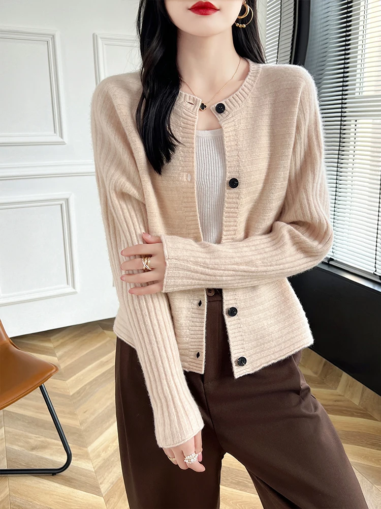 Choice Women O-neck Cardigan 100% Merino Wool Sweater Soft Comfort Autumn Winter Long Sleeve Knitwear Korean Popular Tops
Choice Women O-neck Cardigan 100% Merino Wool Sweater Soft Comfort Autumn Winter Long Sleeve Knitwear Korean Popular Tops