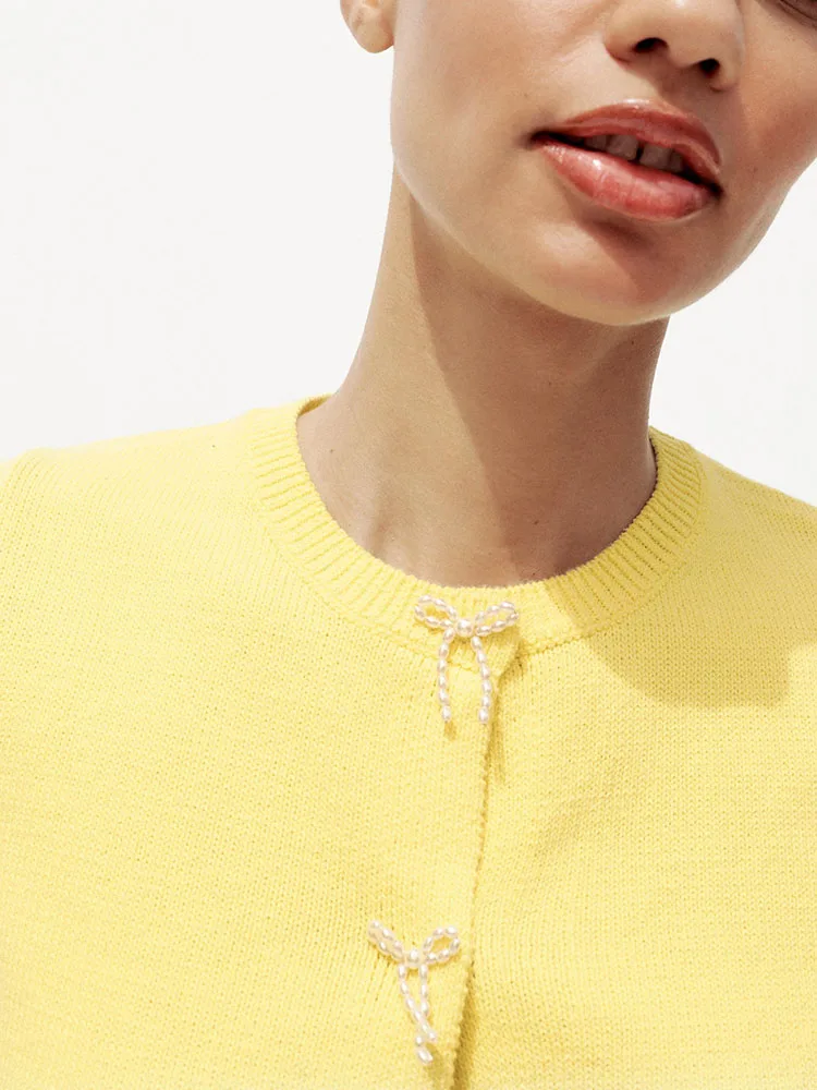 Удобная вязаная верхняя одежда с узлом из искусственного жемчуга. Новая летняя коллекция. Женская модная одежда для поездок на работу.
Удобная вязаная верхняя одежда с узлом из искусственного жемчуга. Новая летняя коллекция. Женская модная одежда для поездок на работу.