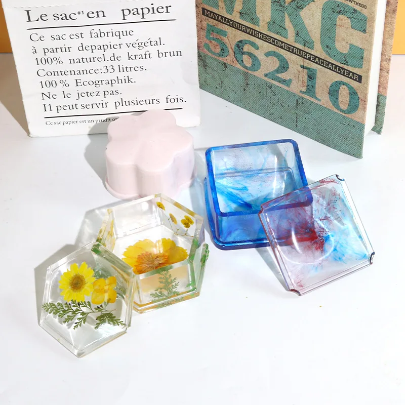 DIY Hexagonal Storage Box Silicone Mold Jewelry Box Container Mirror Crystal UV Epoxy Resin Gift Box Tools Making
DIY Hexagonal Storage Box Silicone Mold Jewelry Box Container Mirror Crystal UV Epoxy Resin Gift Box Tools Making