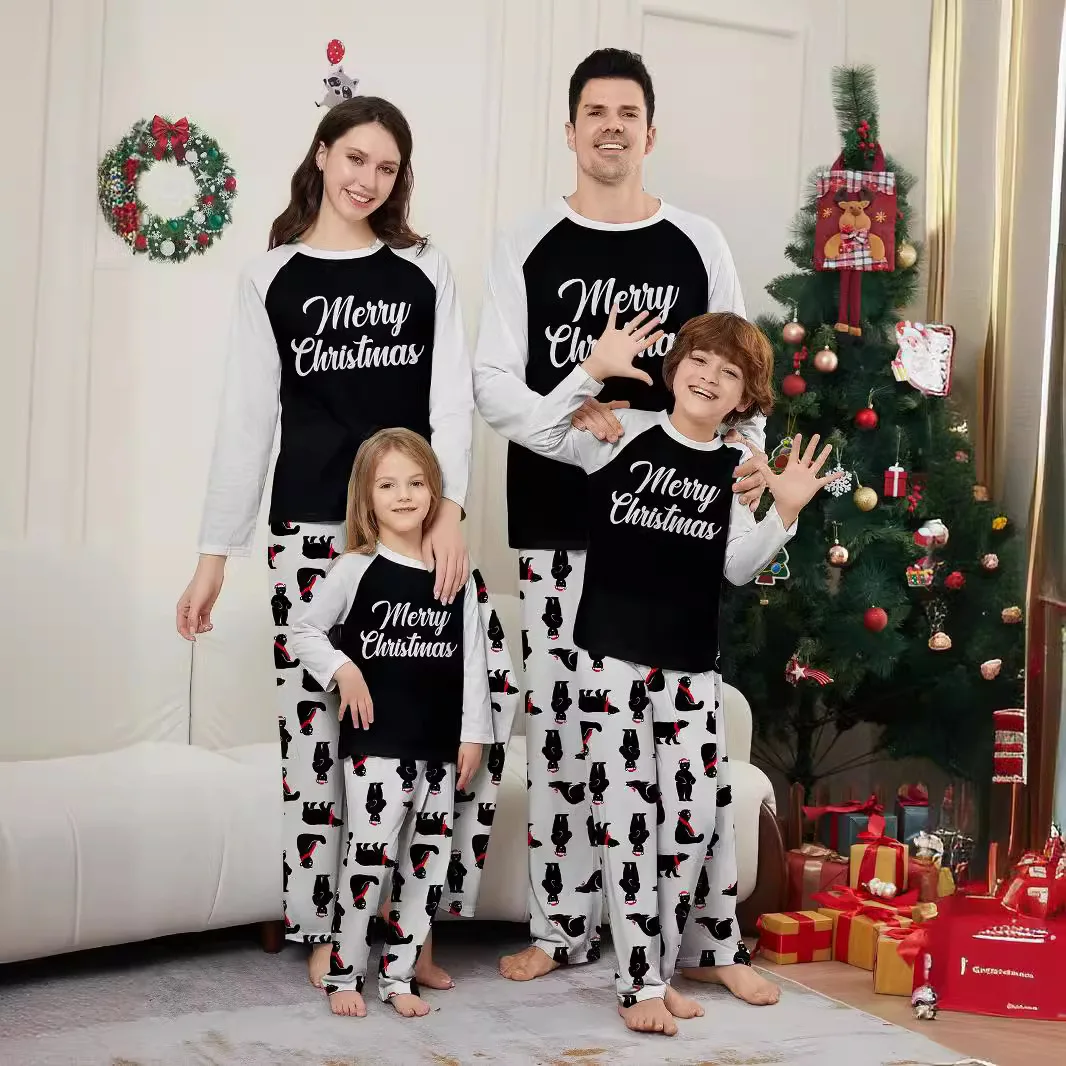 New Christmas home wear pajama set, black and white contrasting polar bear letter print parent-child outfit
New Christmas home wear pajama set, black and white contrasting polar bear letter print parent-child outfit