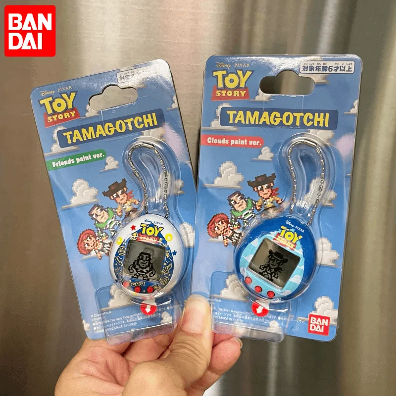Электронный виртуальный питомец Bandai Tamagotchi: Вуди и Базз Лайтер из мультфильмов Disney Pixar, портативный брелок
Электронный виртуальный питомец Bandai Tamagotchi: Вуди и Базз Лайтер из мультфильмов Disney Pixar, портативный брелок