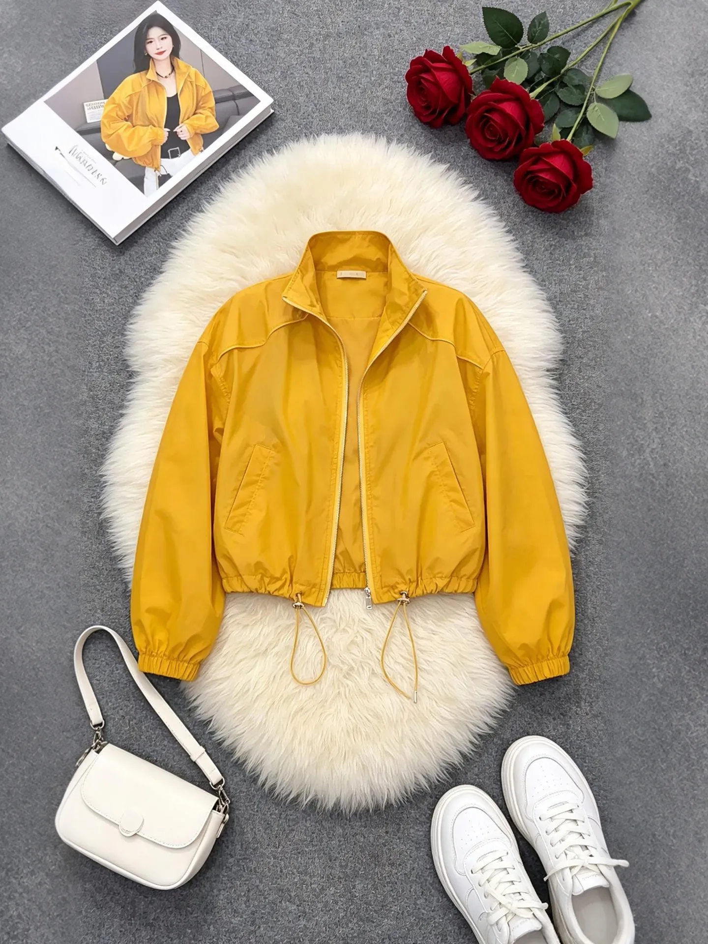 Summer 2026 Women's Casual Fashionable Sun-Protective Outerwear Breathable Lightweight Zipper Design Commute Style Short Coat
Summer 2026 Women's Casual Fashionable Sun-Protective Outerwear Breathable Lightweight Zipper Design Commute Style Short Coat