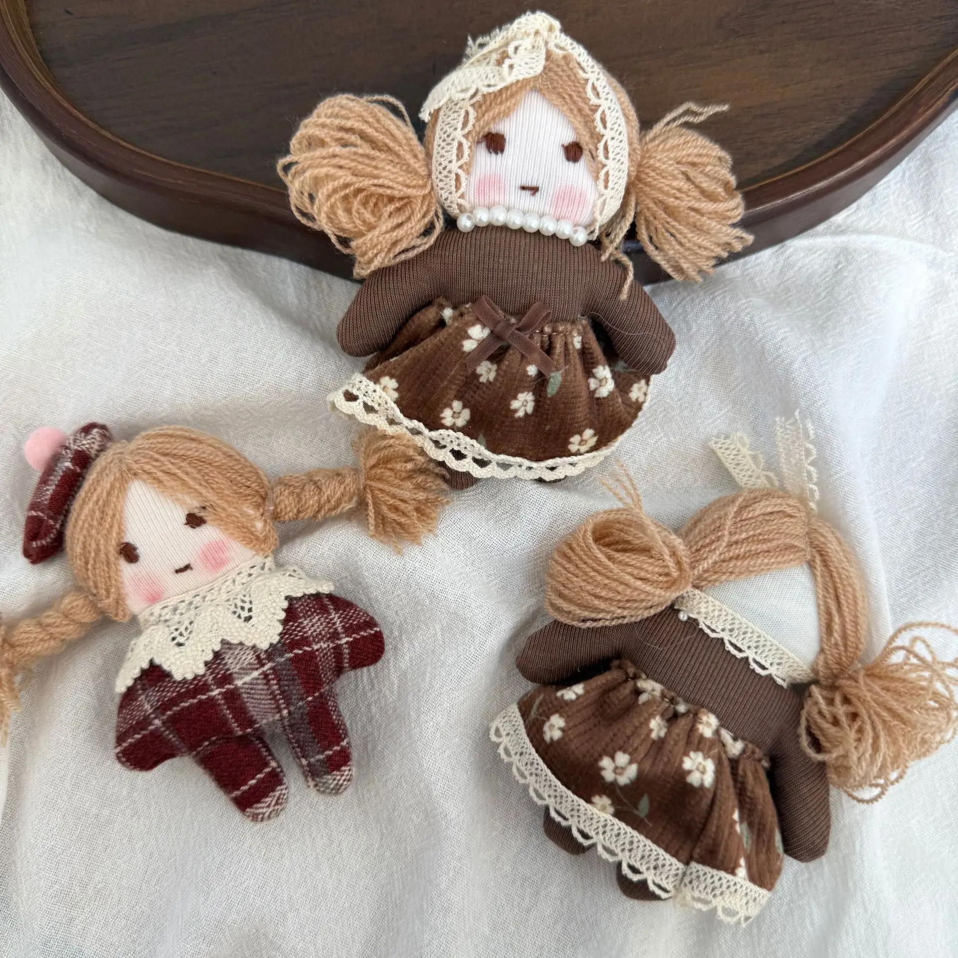 DIY Fabric Girl Head Brooch Hair Accessory for Kids Shoes Socks Hat Bag Backpack Clothing Embellishment Kit High Quality Cute
DIY Fabric Girl Head Brooch Hair Accessory for Kids Shoes Socks Hat Bag Backpack Clothing Embellishment Kit High Quality Cute