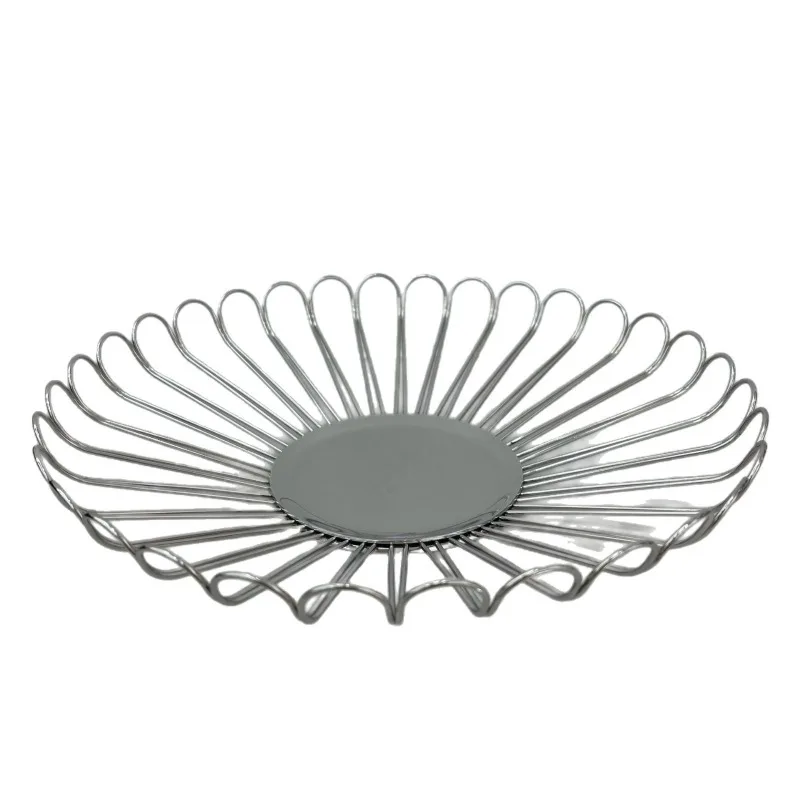 Nordic ins feng shui fruit basket wrought iron fruit plate living room household tea table food plate storage basket light
Nordic ins feng shui fruit basket wrought iron fruit plate living room household tea table food plate storage basket light
