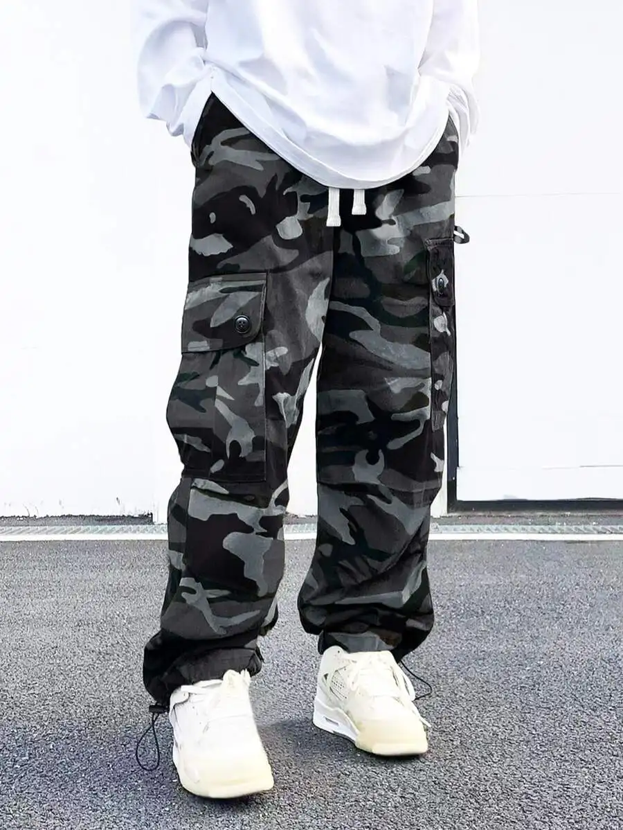Loose Fit Camo Print Flap Pocket Side Drawstring Waist Cargo Pants For Men Fall
Loose Fit Camo Print Flap Pocket Side Drawstring Waist Cargo Pants For Men Fall