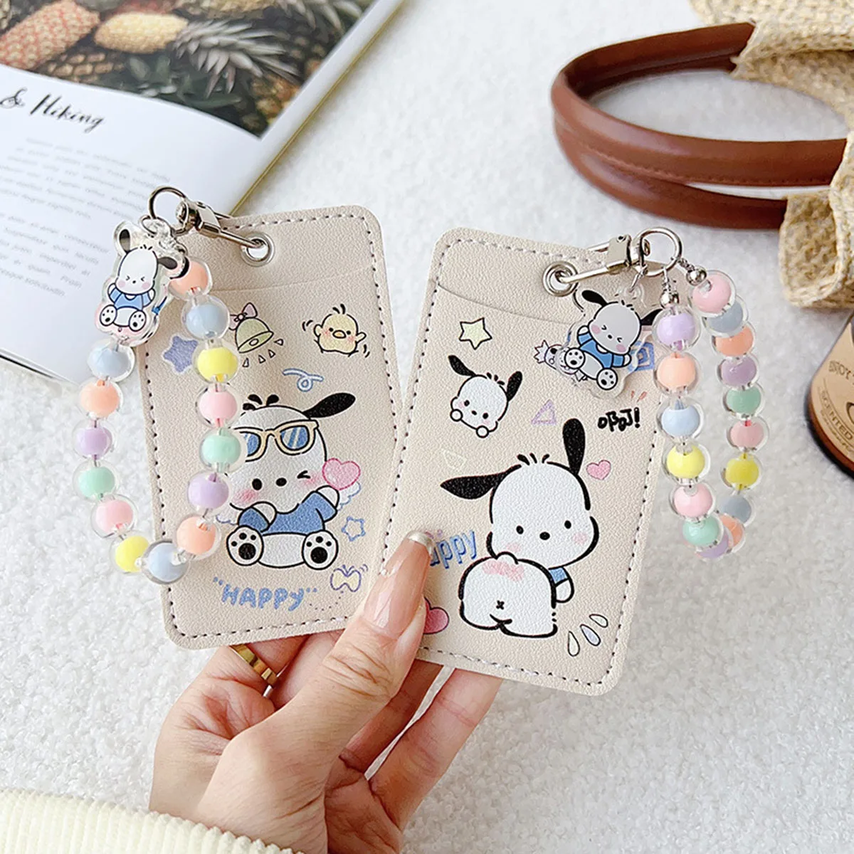 Новые аксессуары для декора Pacha Dog DIY: мультяшный брелок-подвеска из ПУ с двумя слотами для карт, аксессуары для сумок DIY
Новые аксессуары для декора Pacha Dog DIY: мультяшный брелок-подвеска из ПУ с двумя слотами для карт, аксессуары для сумок DIY