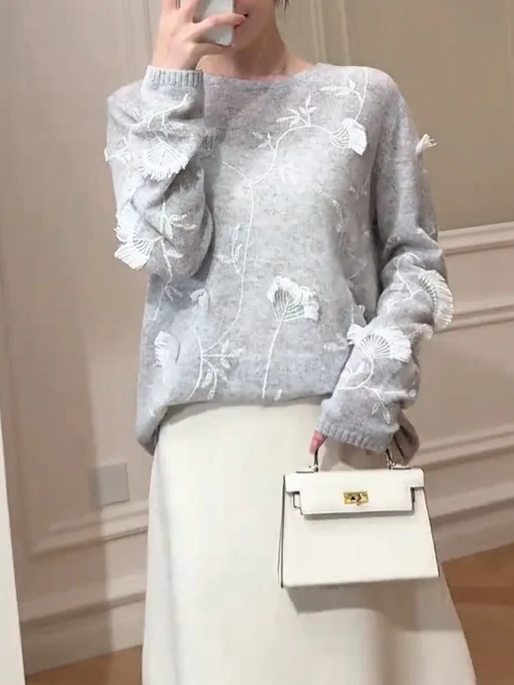 Модный вязаный свитер с круглым вырезом для женщин больших размеров, осенняя новинка, дизайн с вышивкой, облегающий, комфортный крой
Модный вязаный свитер с круглым вырезом для женщин больших размеров, осенняя новинка, дизайн с вышивкой, облегающий, комфортный крой