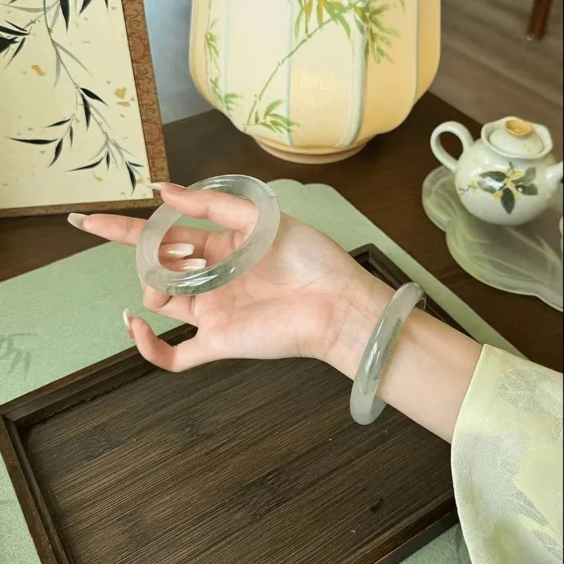 Natural Xinjiang Colorless Tianshan Jadeite Bracelet Half Mountain Water Jade Bracelet for Women Floating Flowers Amulet Jewelry
Natural Xinjiang Colorless Tianshan Jadeite Bracelet Half Mountain Water Jade Bracelet for Women Floating Flowers Amulet Jewelry