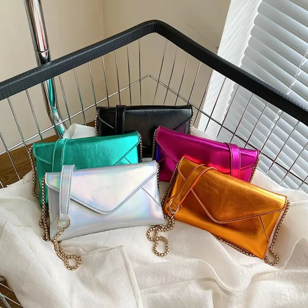 New Women's Leather Envelope Clutch Crossbody Bag with Silver Chain Luxury Adjustable Wedding Party Prom Evening Purse for Bride
New Women's Leather Envelope Clutch Crossbody Bag with Silver Chain Luxury Adjustable Wedding Party Prom Evening Purse for Bride